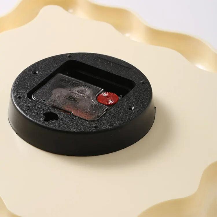 Cream Biscuit Clock