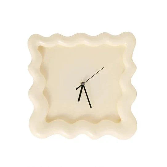Cream Biscuit Clock