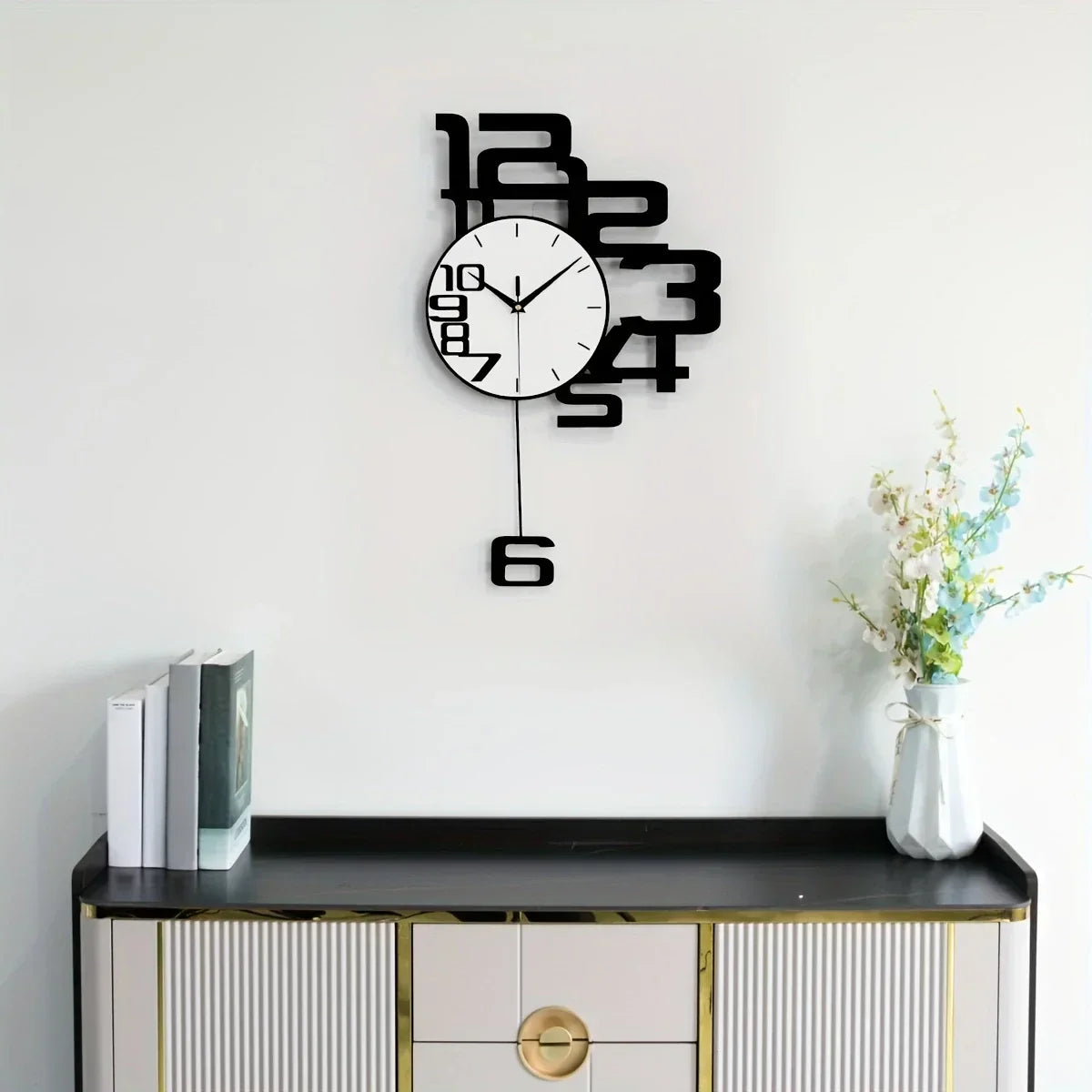 Minimalist Creative Wall Clock