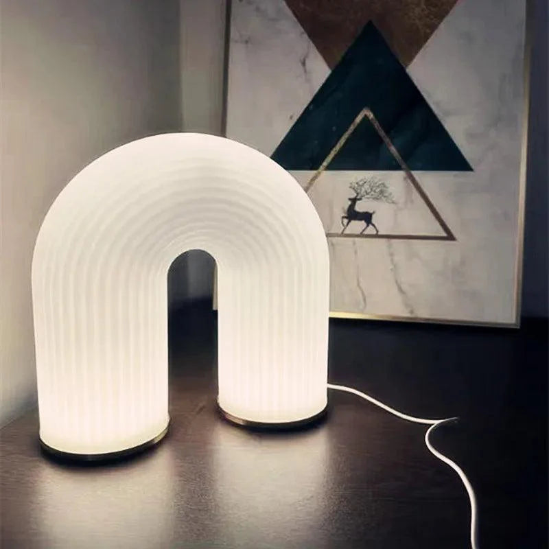 U arched Table lamp